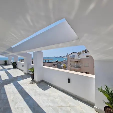Luxury Penthouse * Durrës