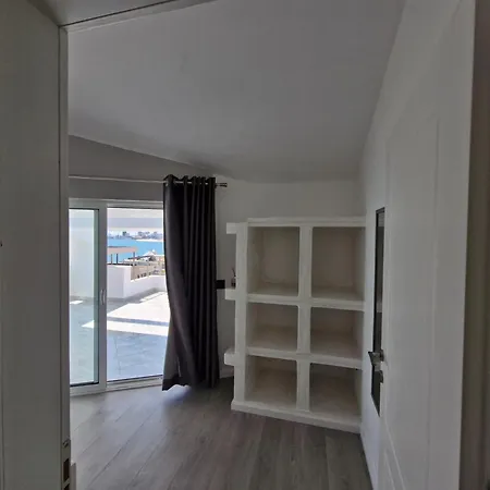 Luxury Penthouse Vila