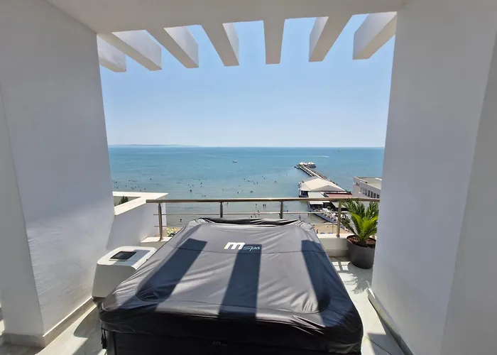Villa Luxury Penthouse Durrës