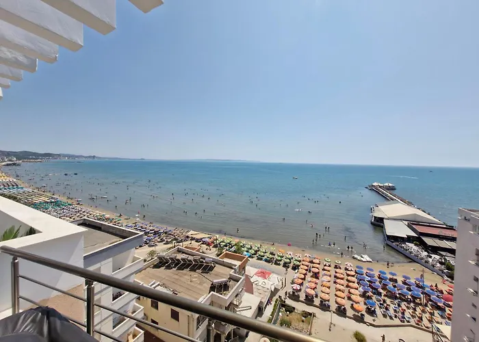 Villa Luxury Penthouse Durrës