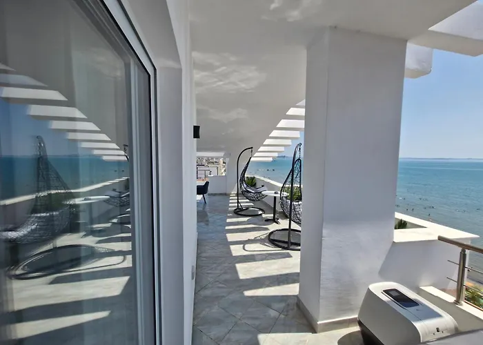 Luxury Penthouse Βίλα Δυρράχιο