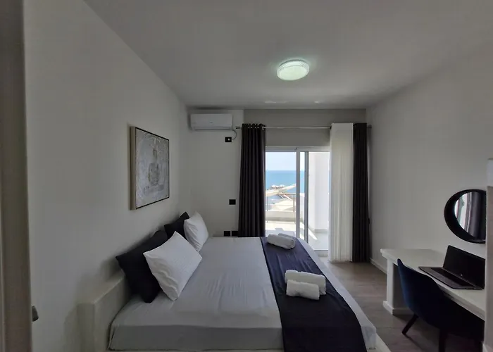 Luxury Penthouse Villa *